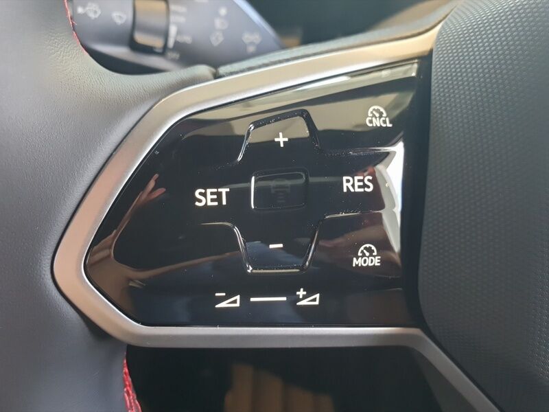 More views of Volkswagen ID.4