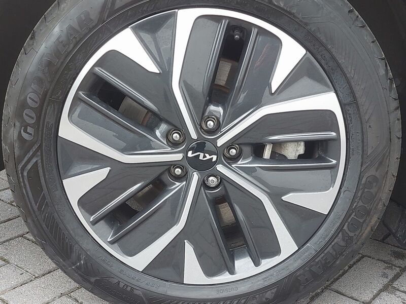 More views of Kia EV6