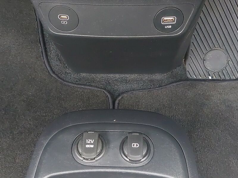 More views of Kia EV6