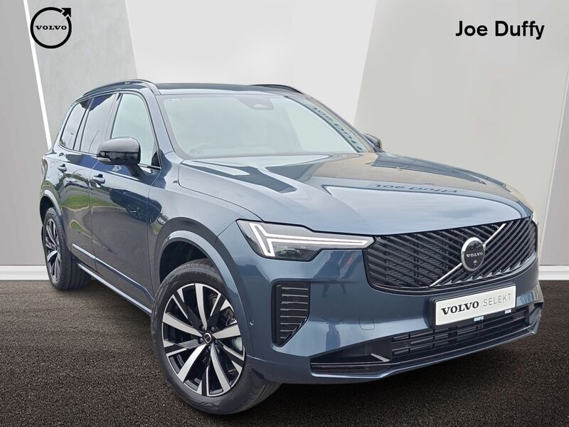 More views of Volvo XC90