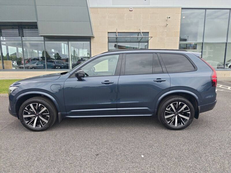 More views of Volvo XC90