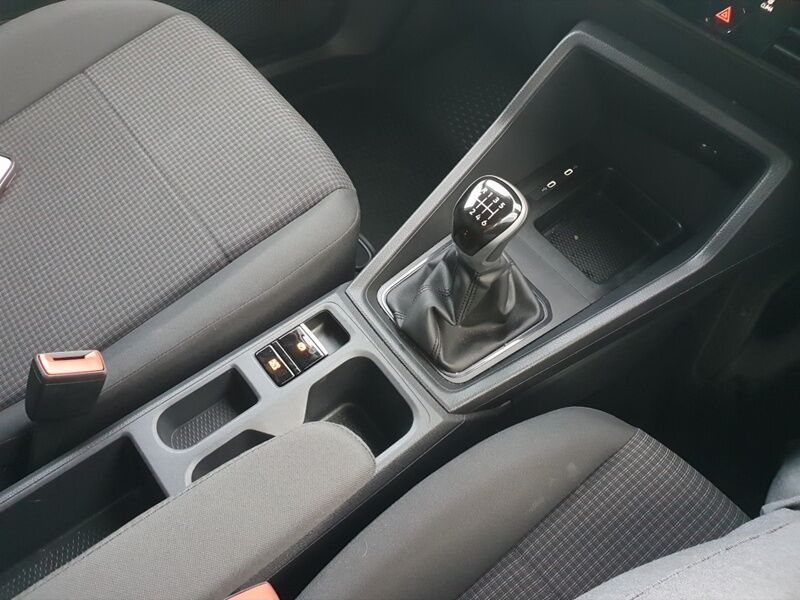 More views of Volkswagen Caddy