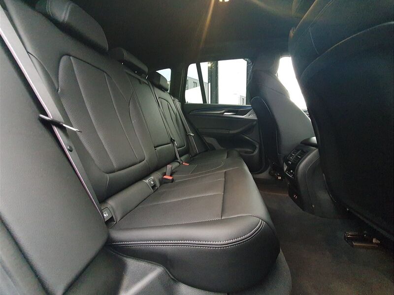 More views of BMW X3