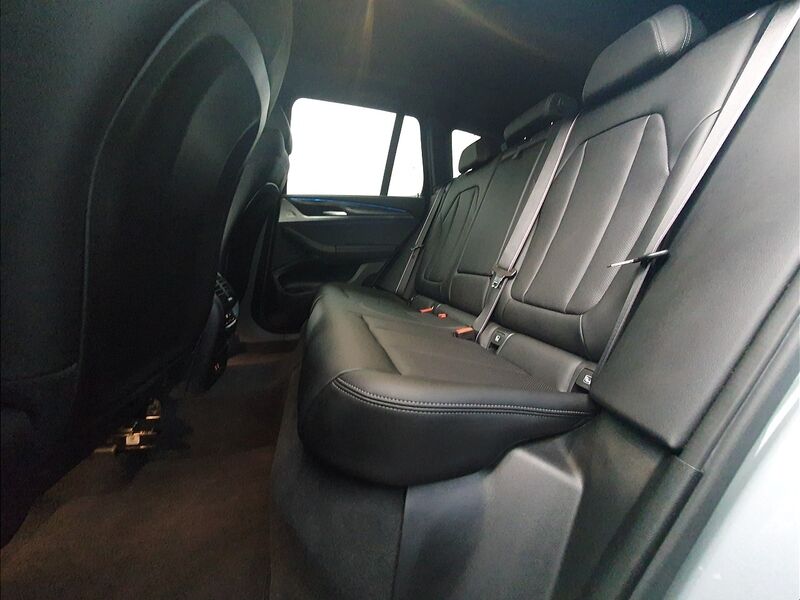 More views of BMW X3