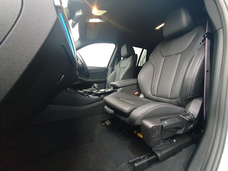 More views of BMW X3