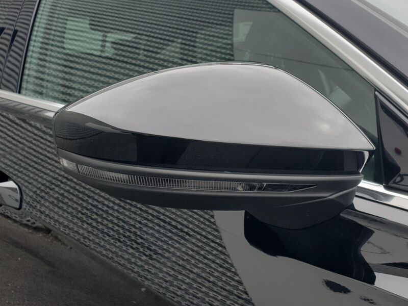 More views of Audi A6