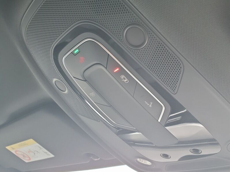 More views of Audi A6