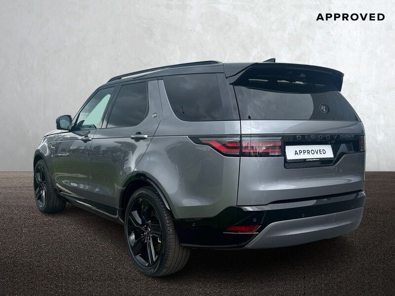 More views of Land Rover Discovery