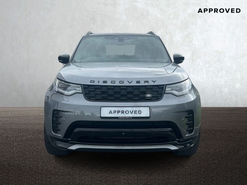 More views of Land Rover Discovery