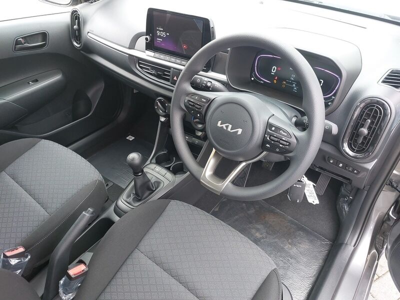 More views of Kia Picanto