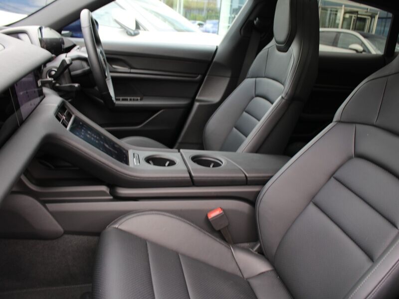 More views of Porsche Taycan