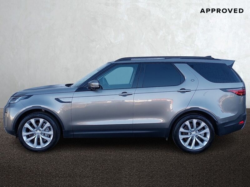 More views of Land Rover Discovery