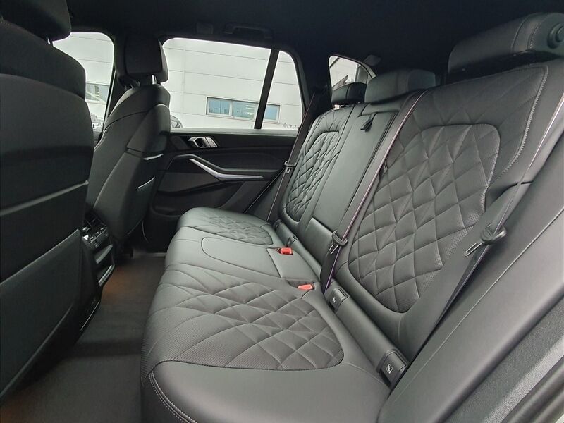 More views of BMW X5