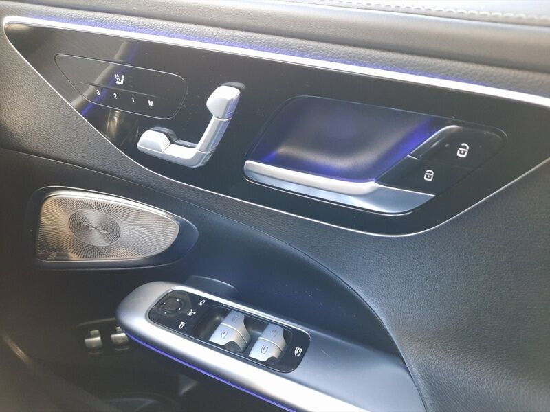 More views of Mercedes-Benz C-Class