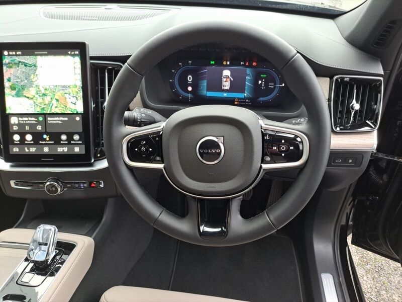 More views of Volvo XC90