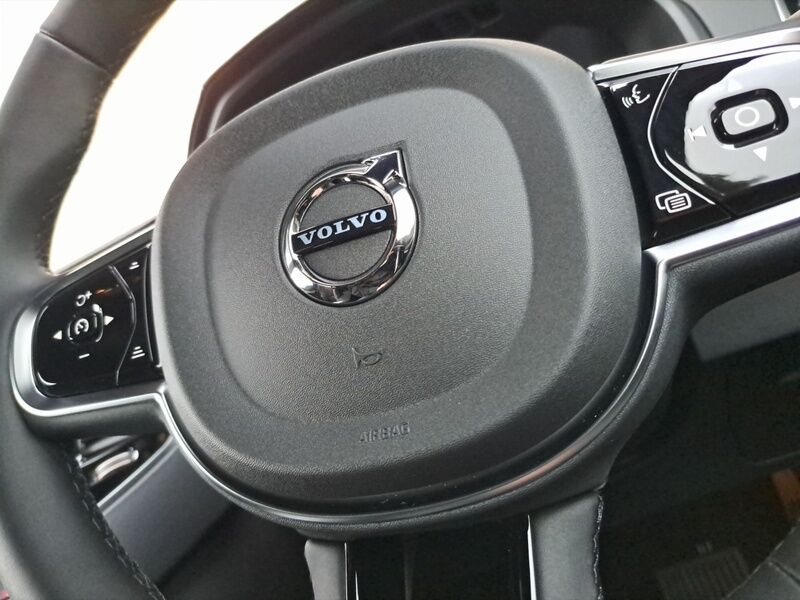 More views of Volvo XC90