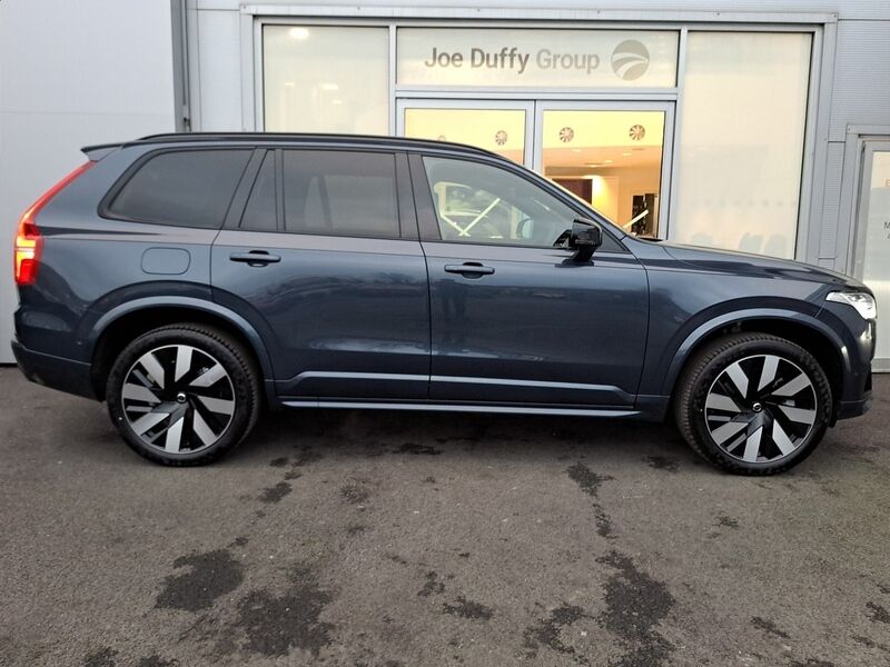 More views of Volvo XC90