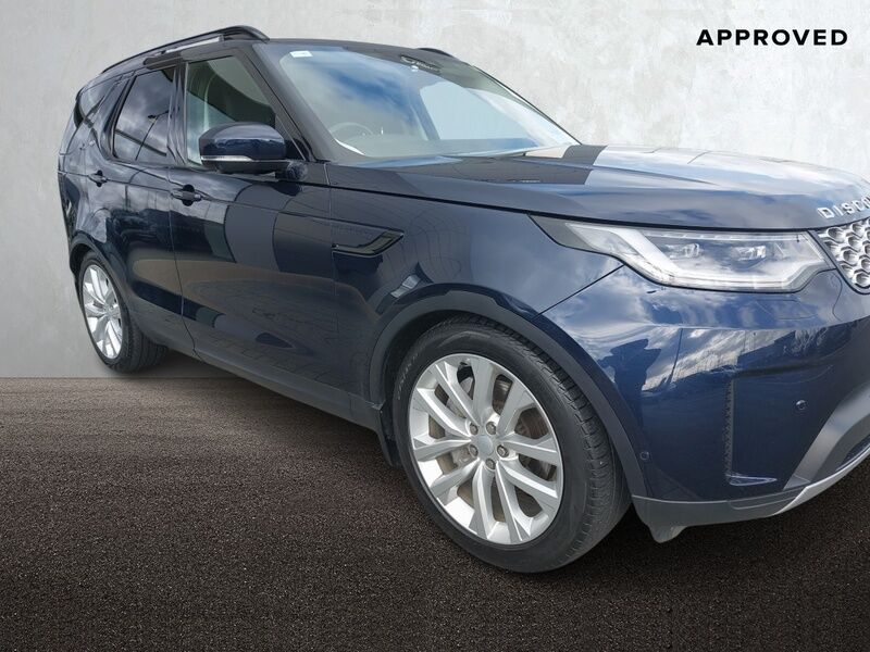 More views of Land Rover Discovery