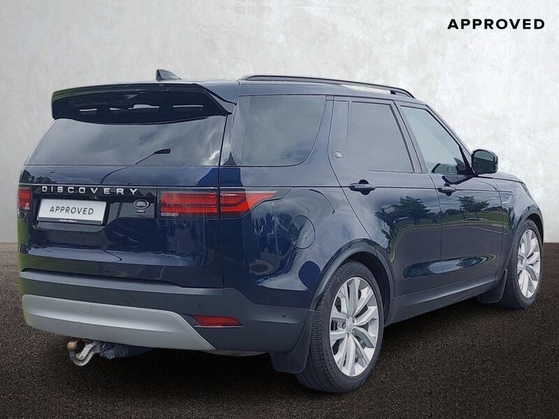 More views of Land Rover Discovery