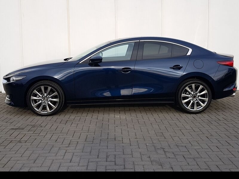 More views of Mazda 3