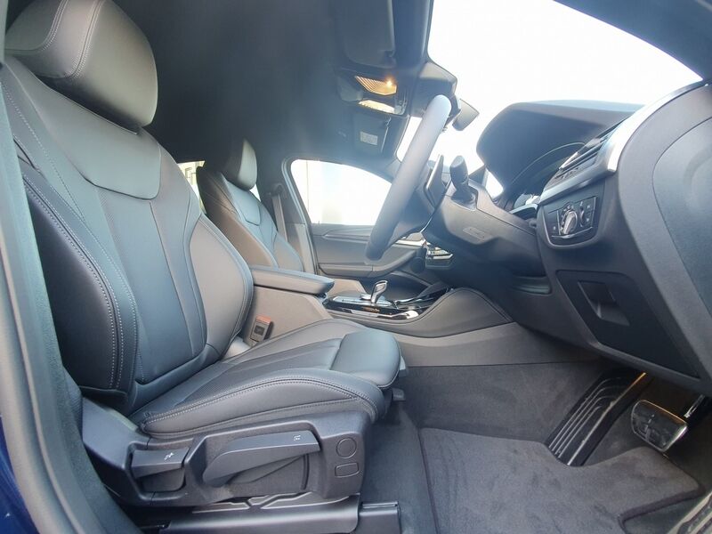 More views of BMW X4