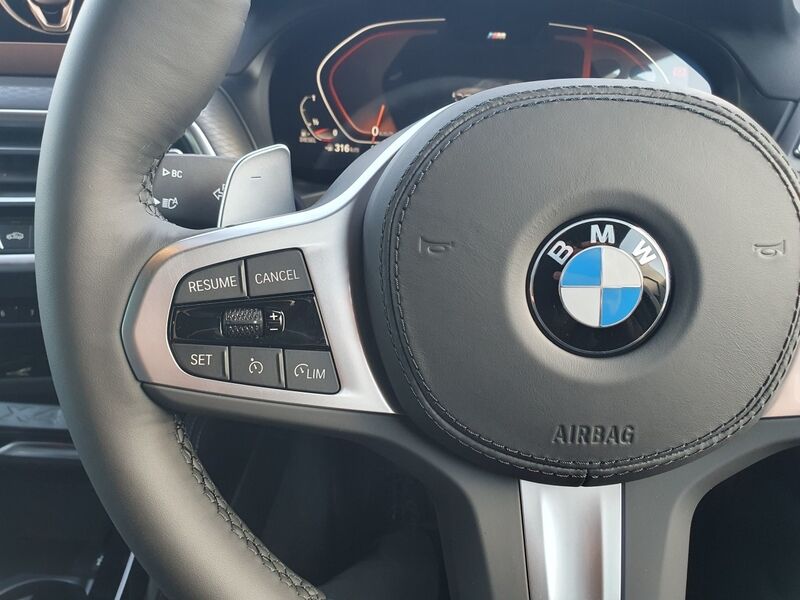 More views of BMW X4