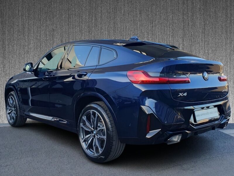 More views of BMW X4