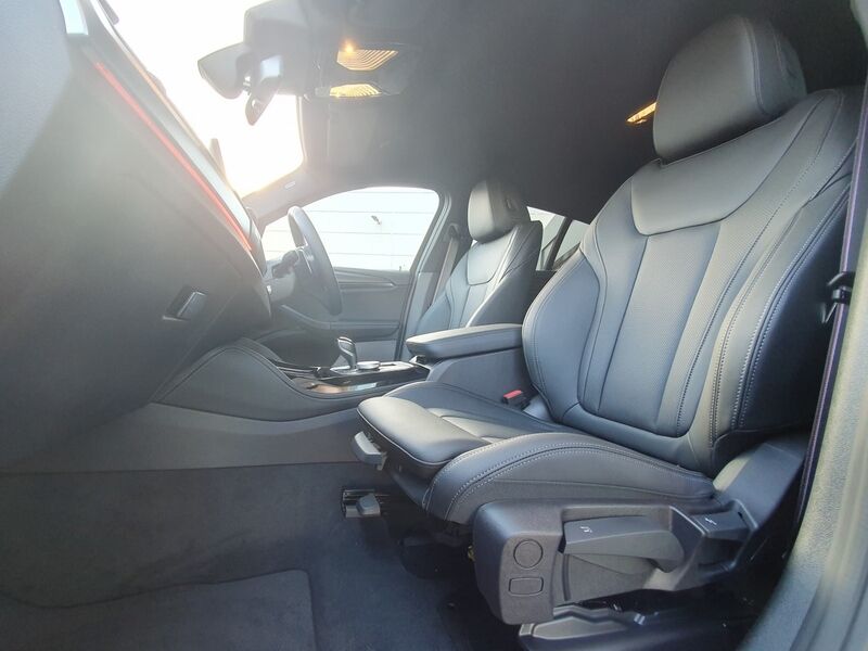 More views of BMW X4