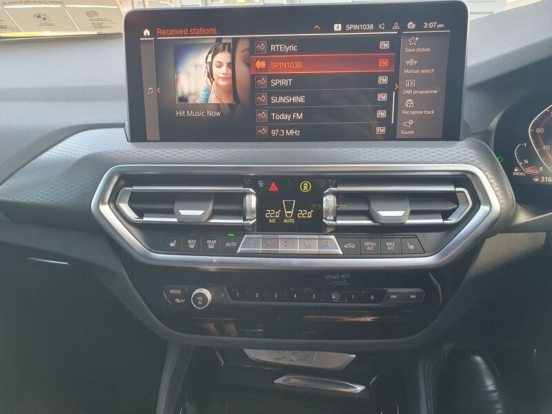 More views of BMW X4