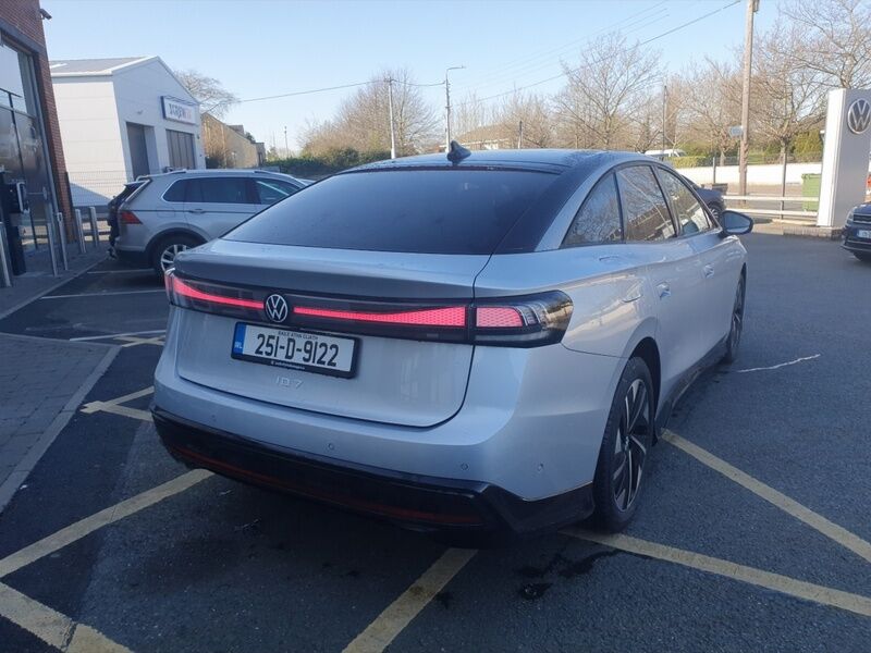 More views of Volkswagen ID.7