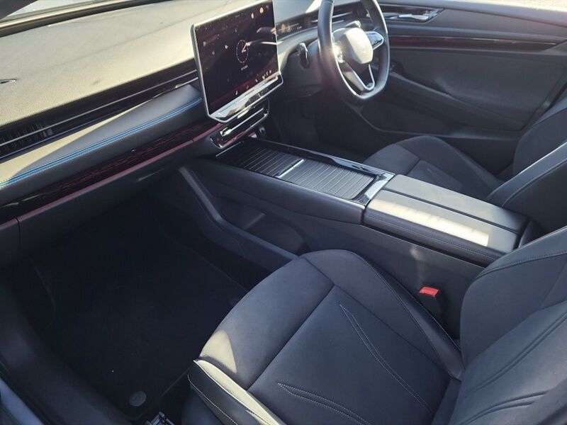 More views of Volkswagen ID.7