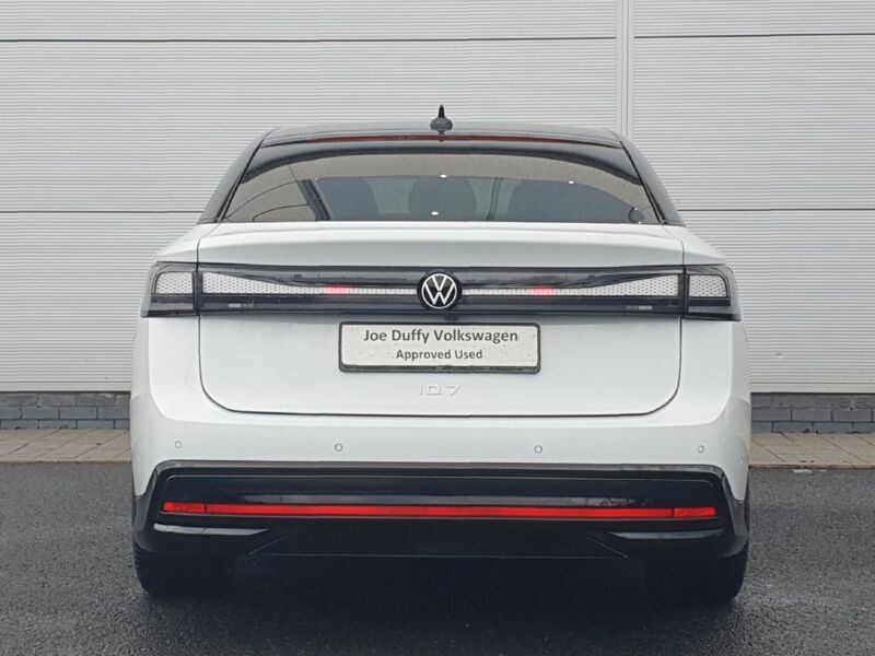 More views of Volkswagen ID.7