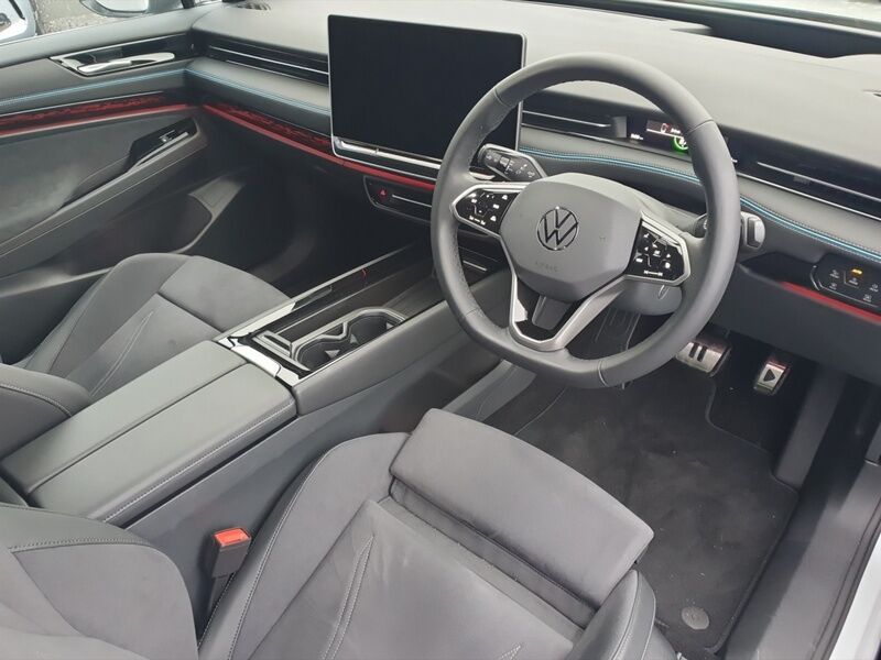 More views of Volkswagen ID.7