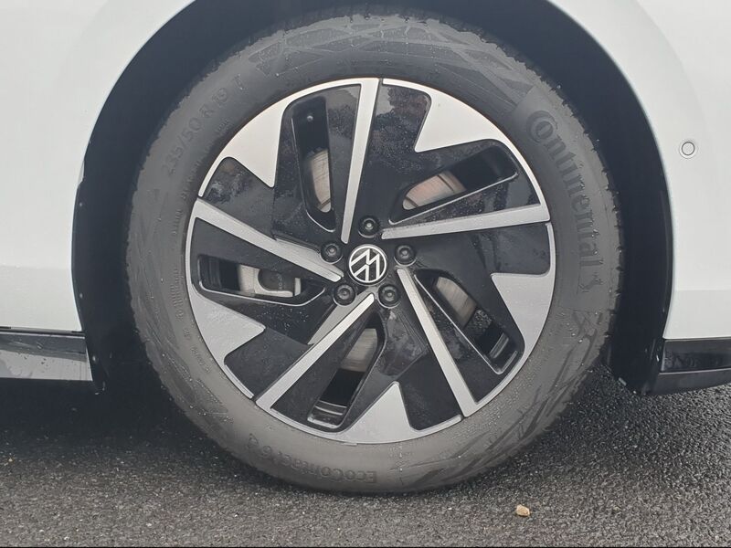 More views of Volkswagen ID.7