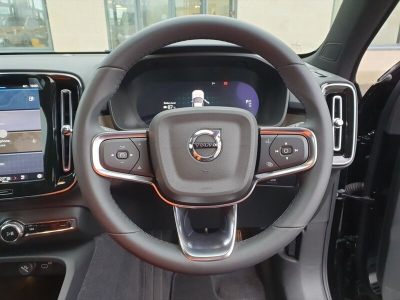 More views of Volvo XC40