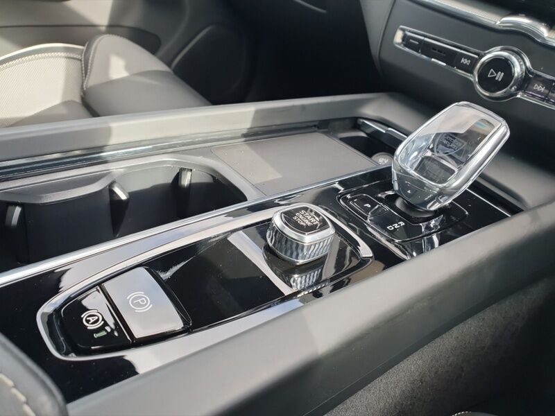 More views of Volvo XC60