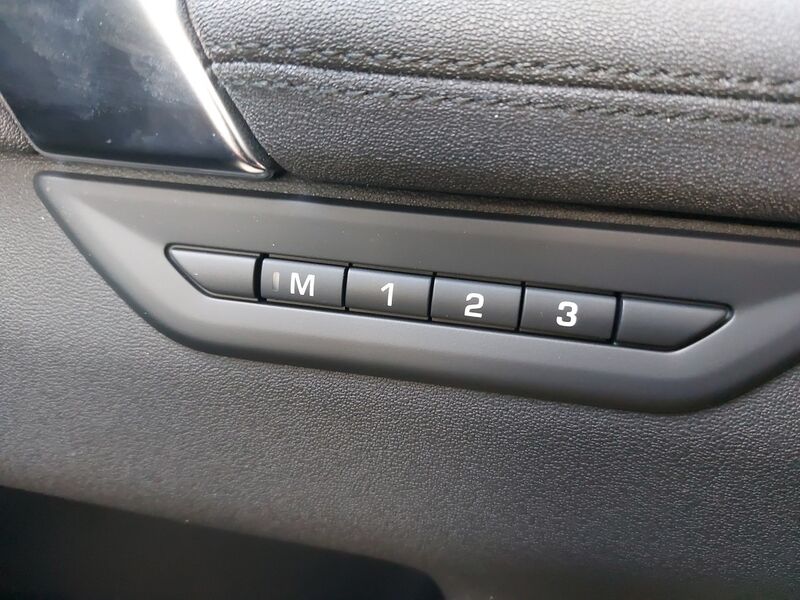 More views of Land Rover Discovery Sport