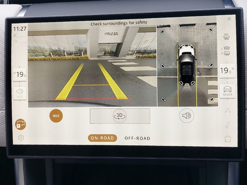 More views of Land Rover Discovery Sport