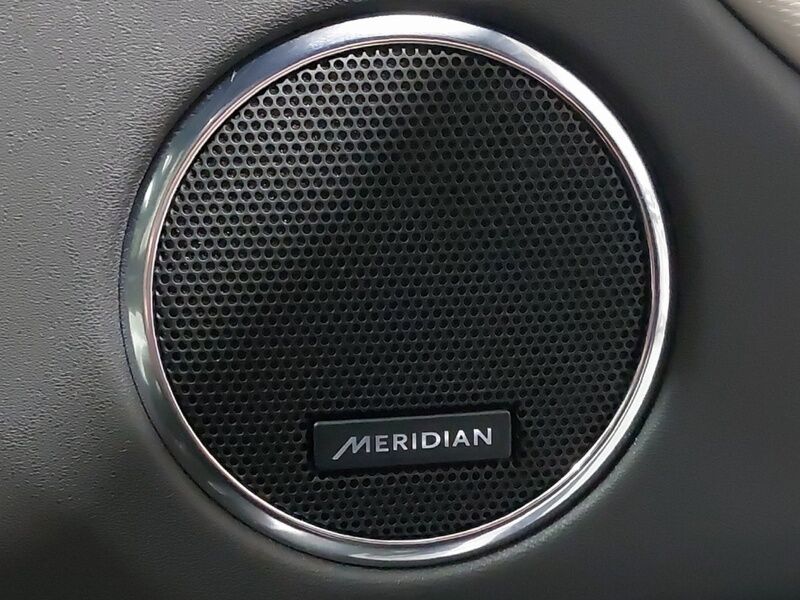 More views of Land Rover Discovery Sport