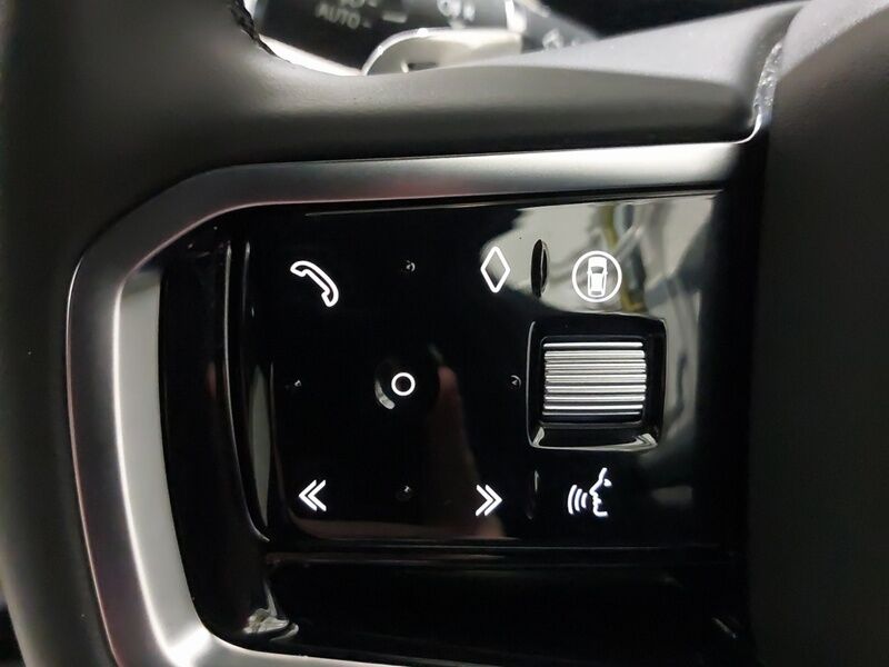 More views of Land Rover Discovery Sport