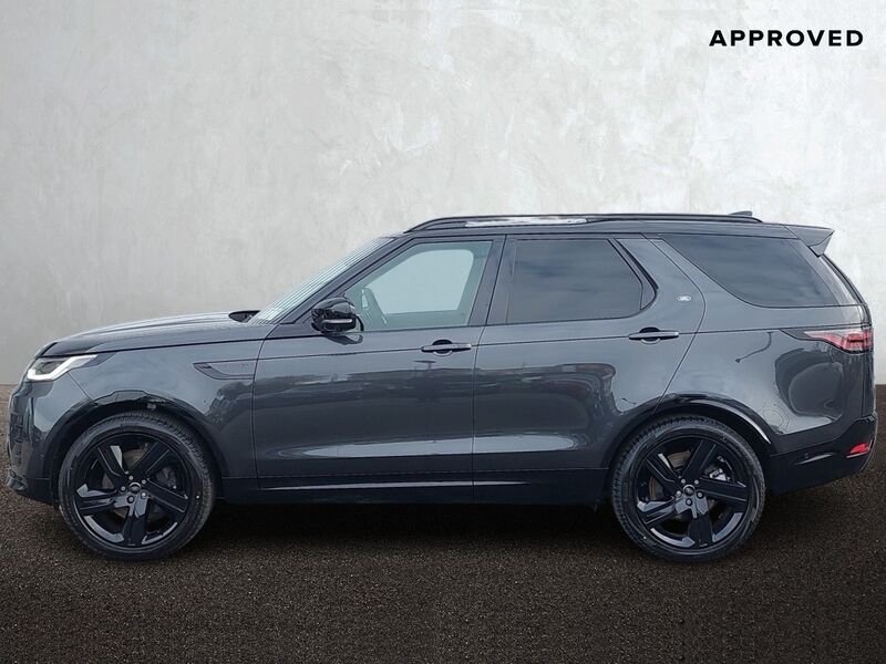 More views of Land Rover Discovery