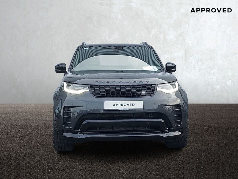 More views of Land Rover Discovery