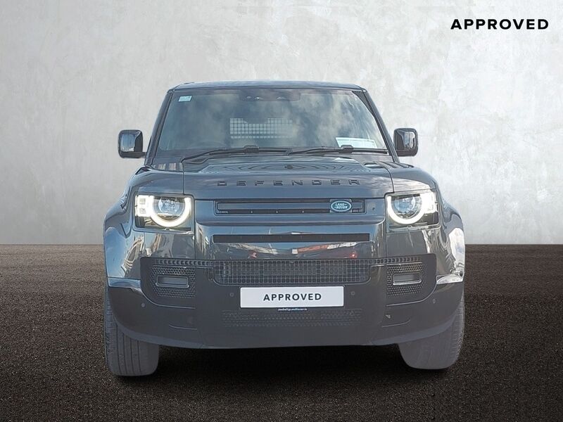 More views of Land Rover Defender