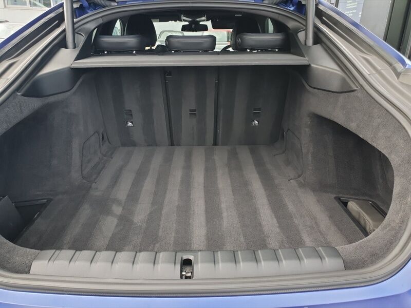 More views of BMW i4