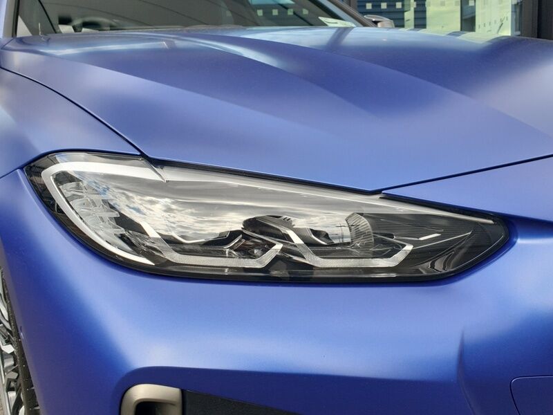 More views of BMW i4