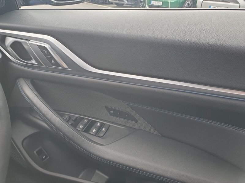 More views of BMW i4