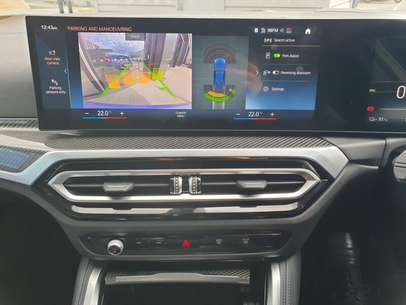 More views of BMW i4