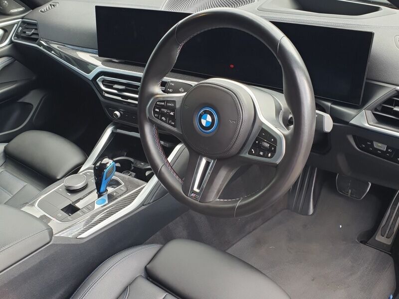 More views of BMW i4
