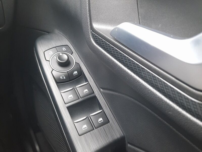 More views of Ford Kuga