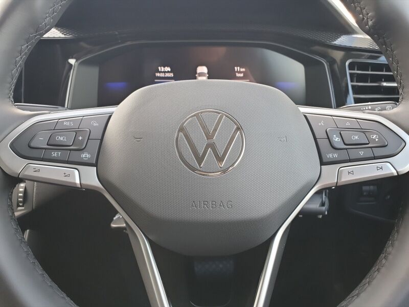 More views of Volkswagen Taigo
